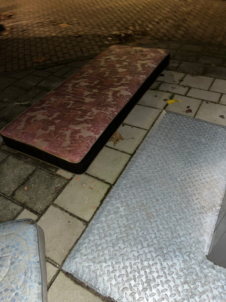 Vintage matress/couch?
