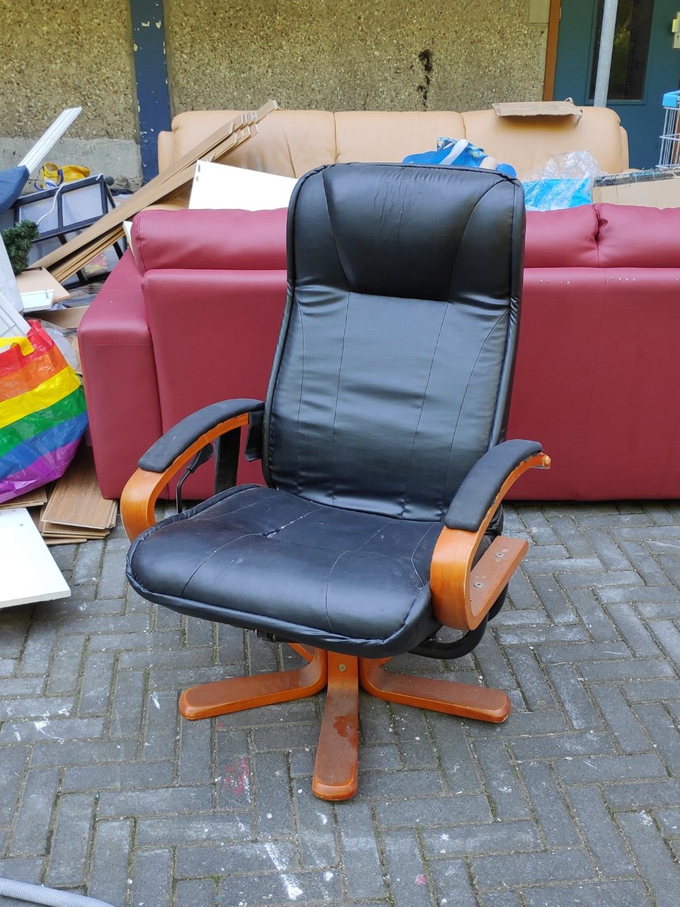 Comfy chair for living room