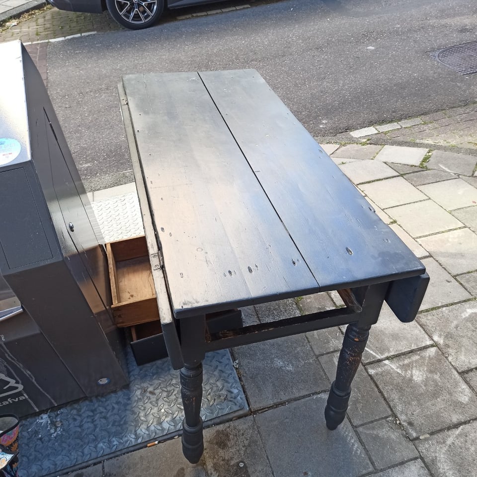 Sturdy solid wood desk, two drawers, side flaps, decent condition
