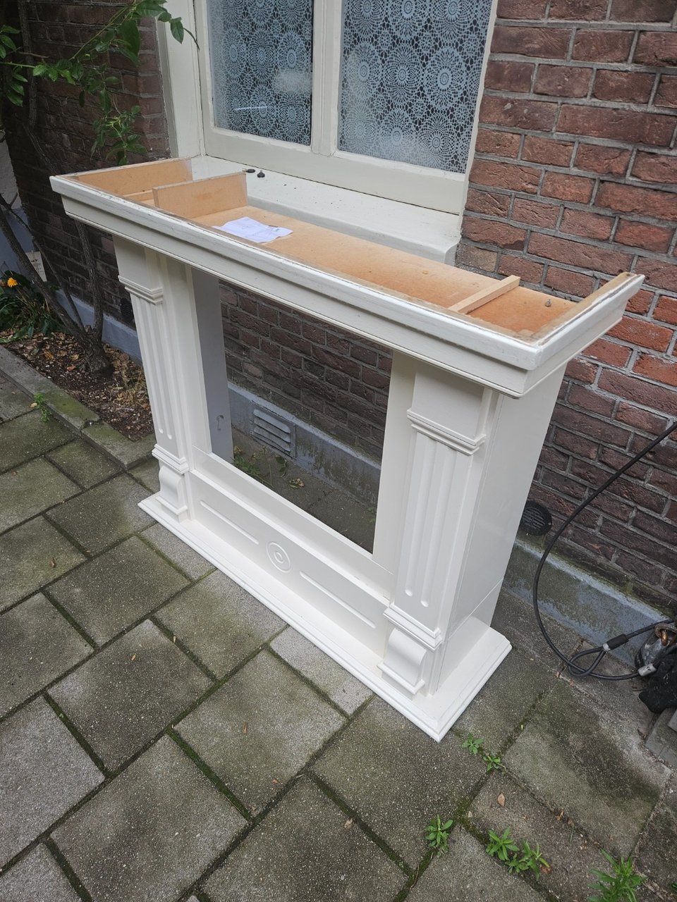 Fake fireplace, very good condition.