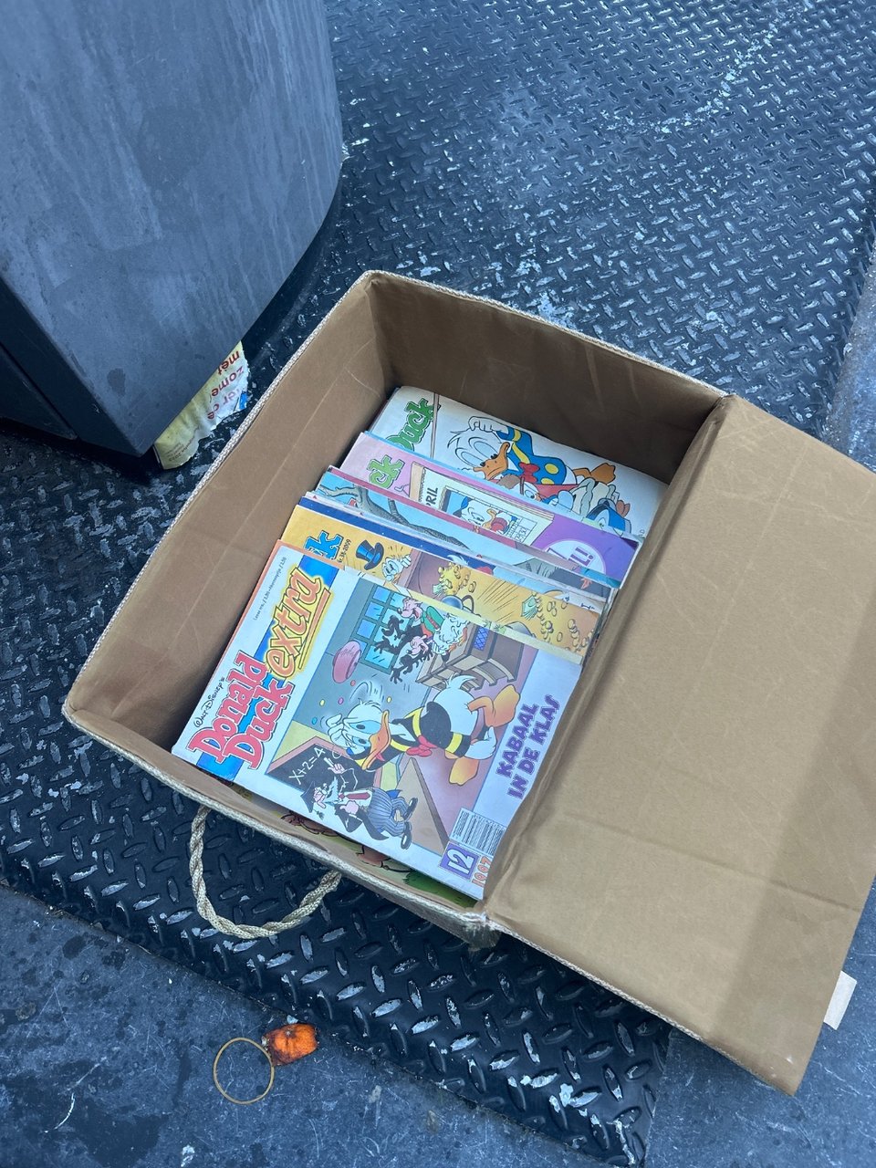Box full of old donald ducks (great condition)
