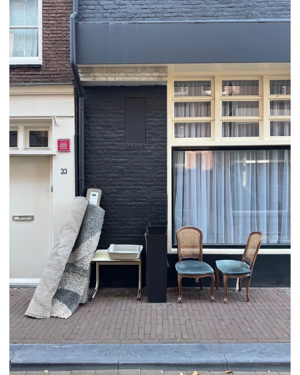 Antique chairs, rugs scjool desk