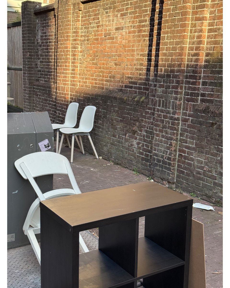 One table and 4 chairs