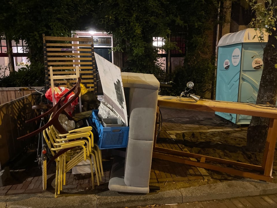 Chairs love seat bar coffee maker fan flower display shelves