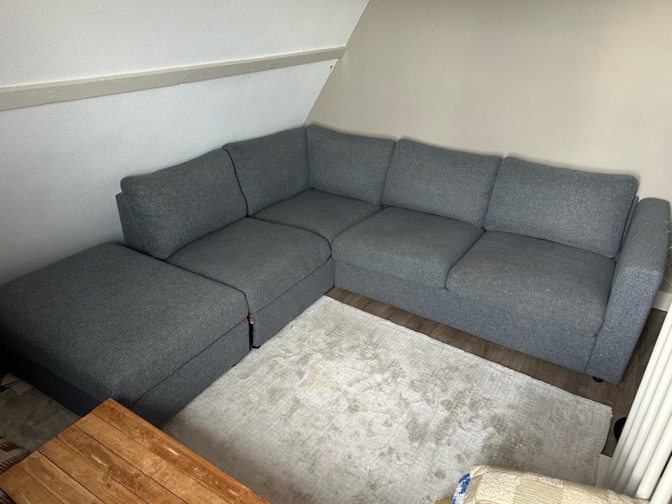 Free for pickup. PICKUP ONLY 28 SEPTEMBER. Dm for more info.