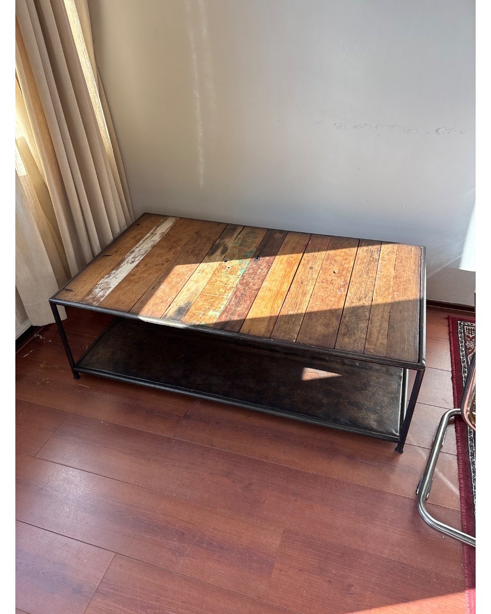 Salon tafel gratis op te halen