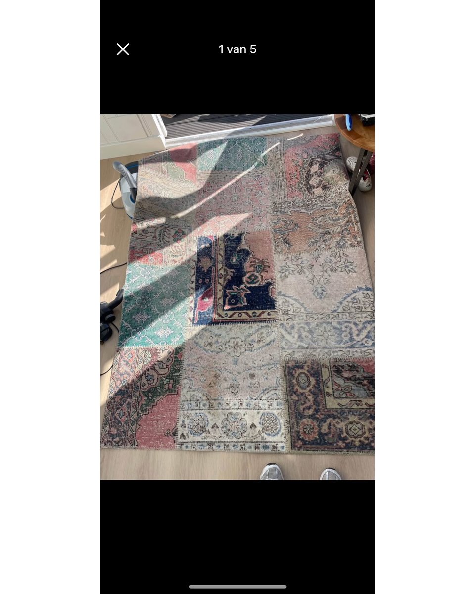 Op te halen door aan te bellen bij Prinsengracht 860iii. 140x200cm