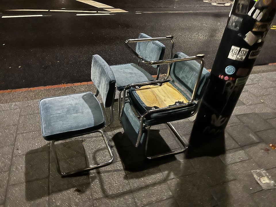 Great condition! I’ve just put them outside