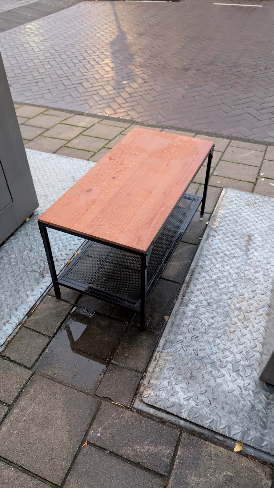 Small table / Kleine tafel