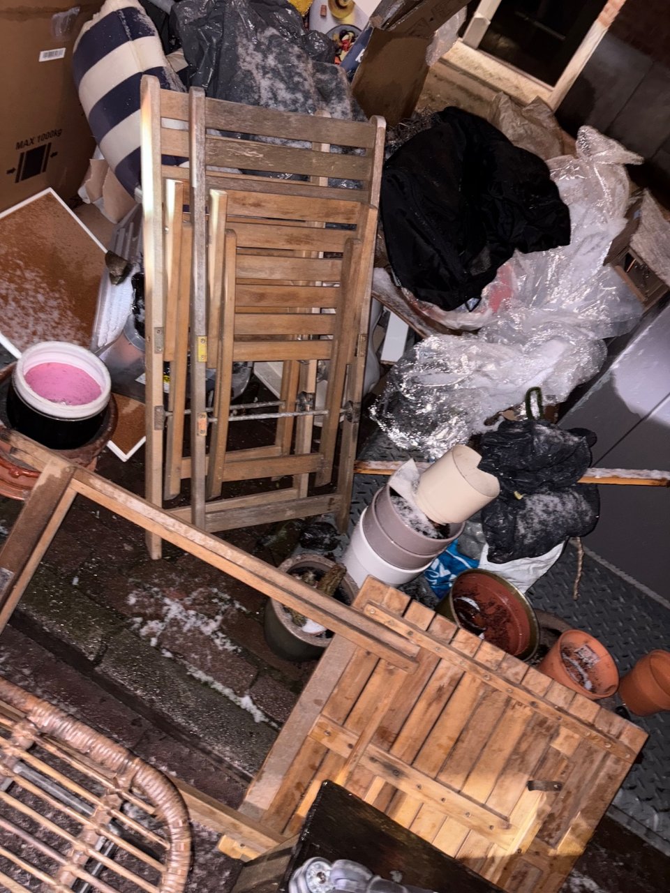 Wooden garden table/chair set. Plant pottery