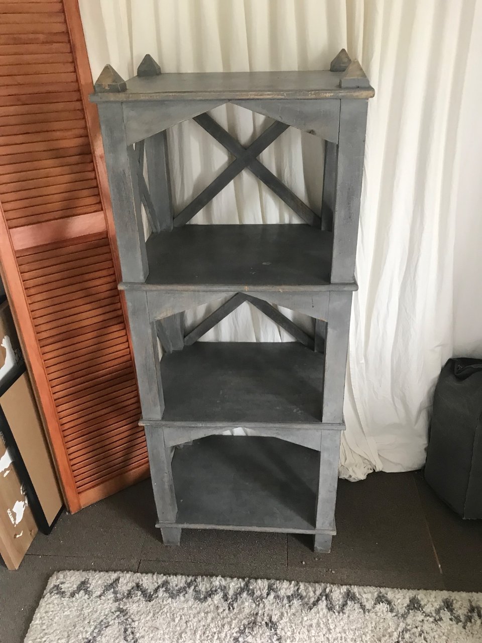 pick up in the pijp Amsterdam zuid for free, maybe some nice flowers for it.