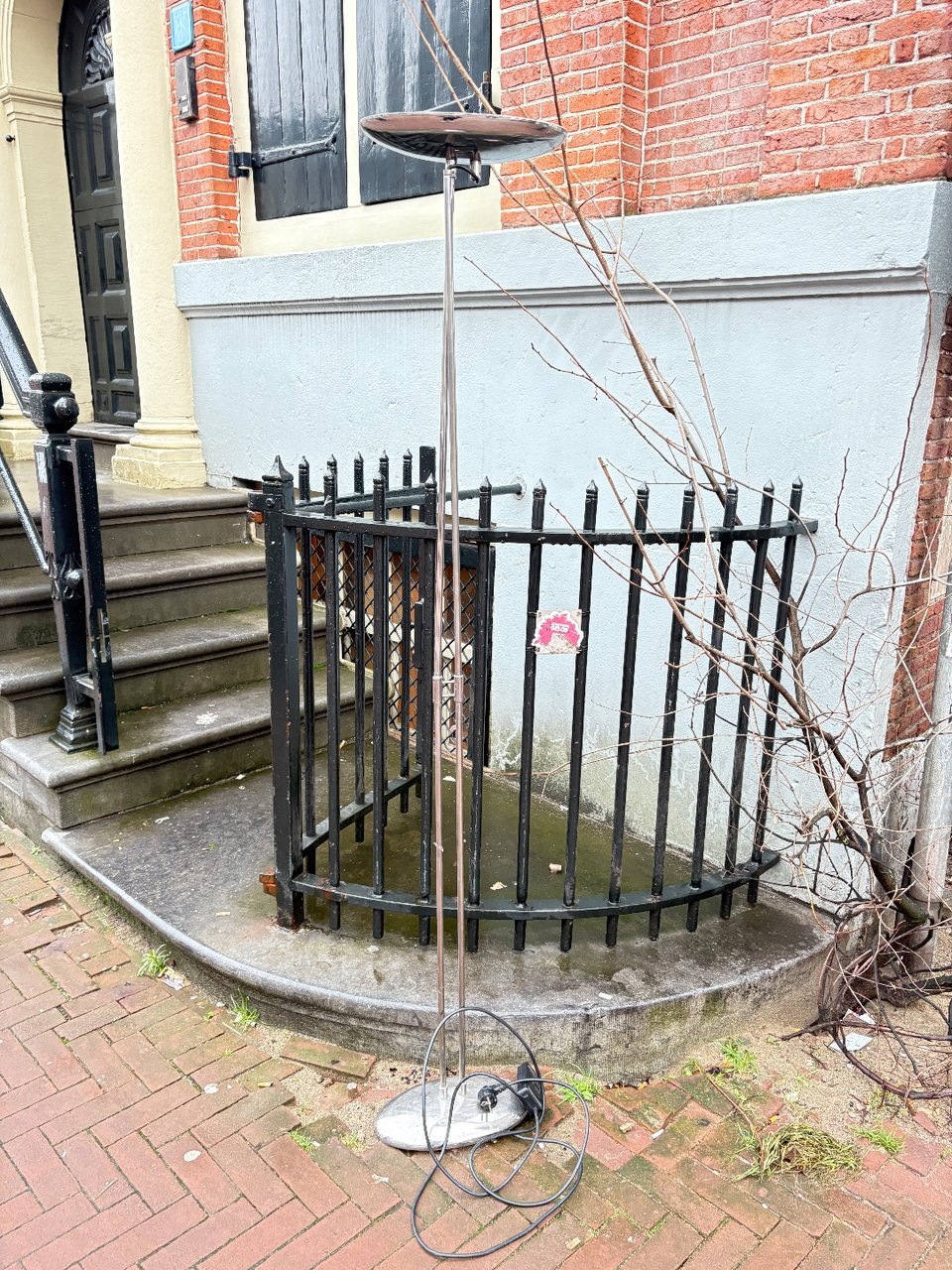 Chrome uplighter - in good condition