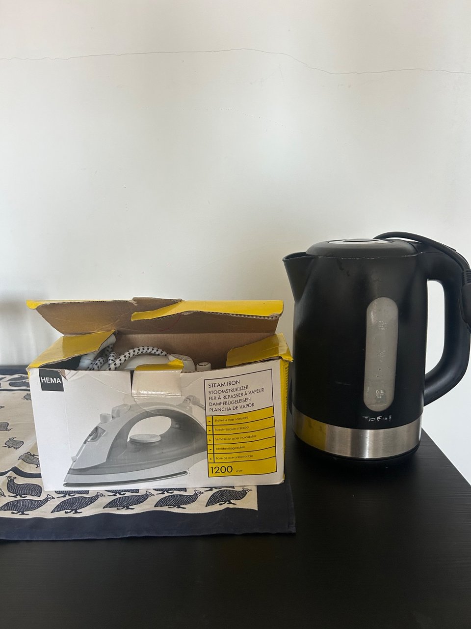 Working kettle and working iron