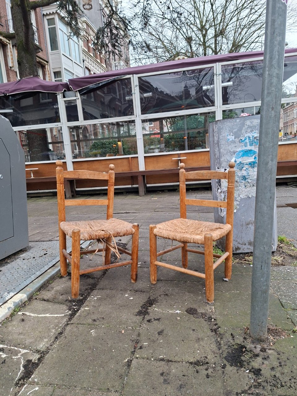 2 kinderstoeltjes (opknapprojectje)