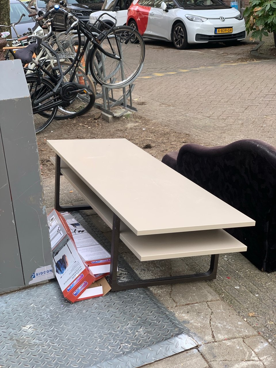 Nice ikea coffee table. A bit scratched