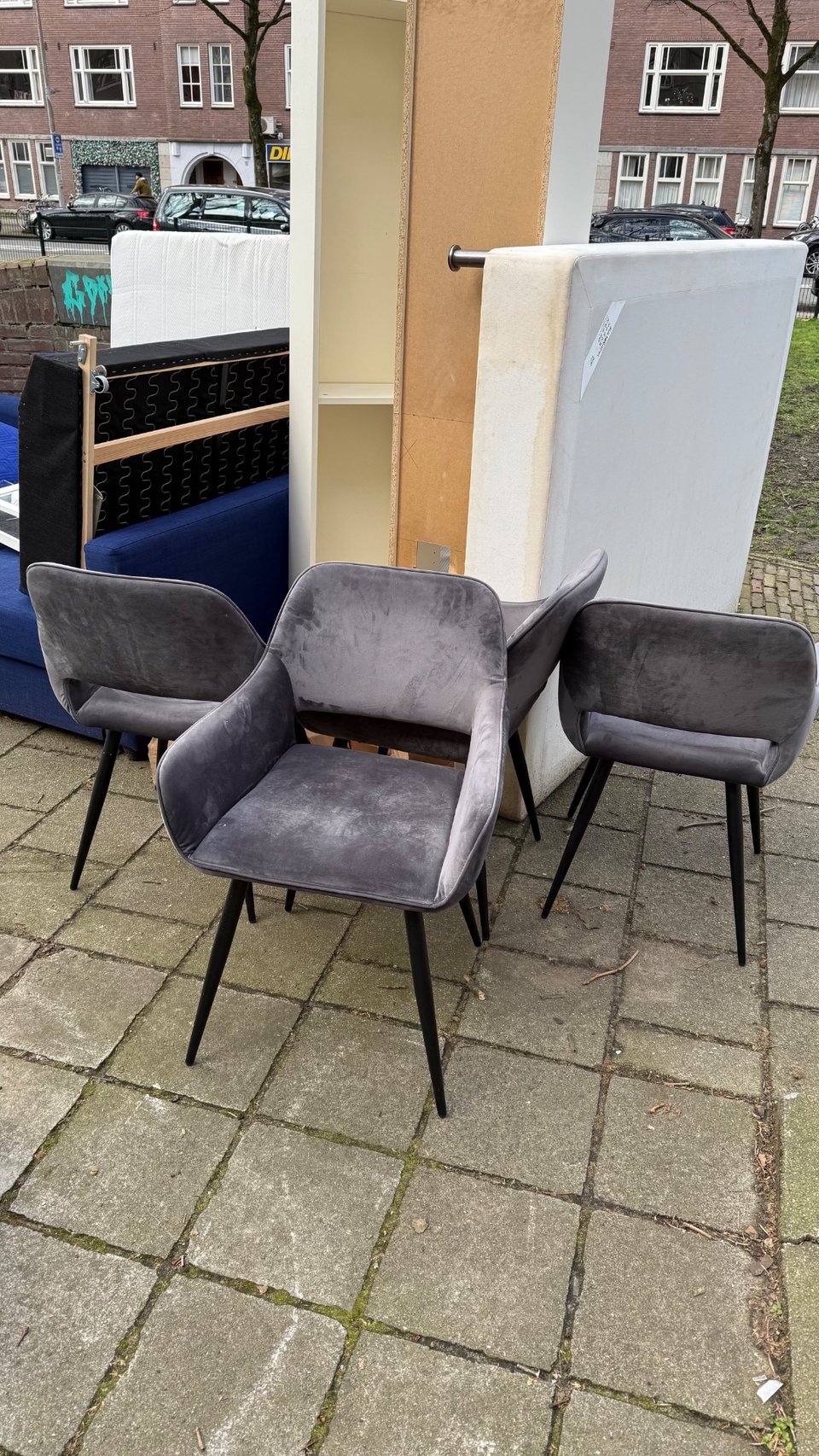 4 grey chairs