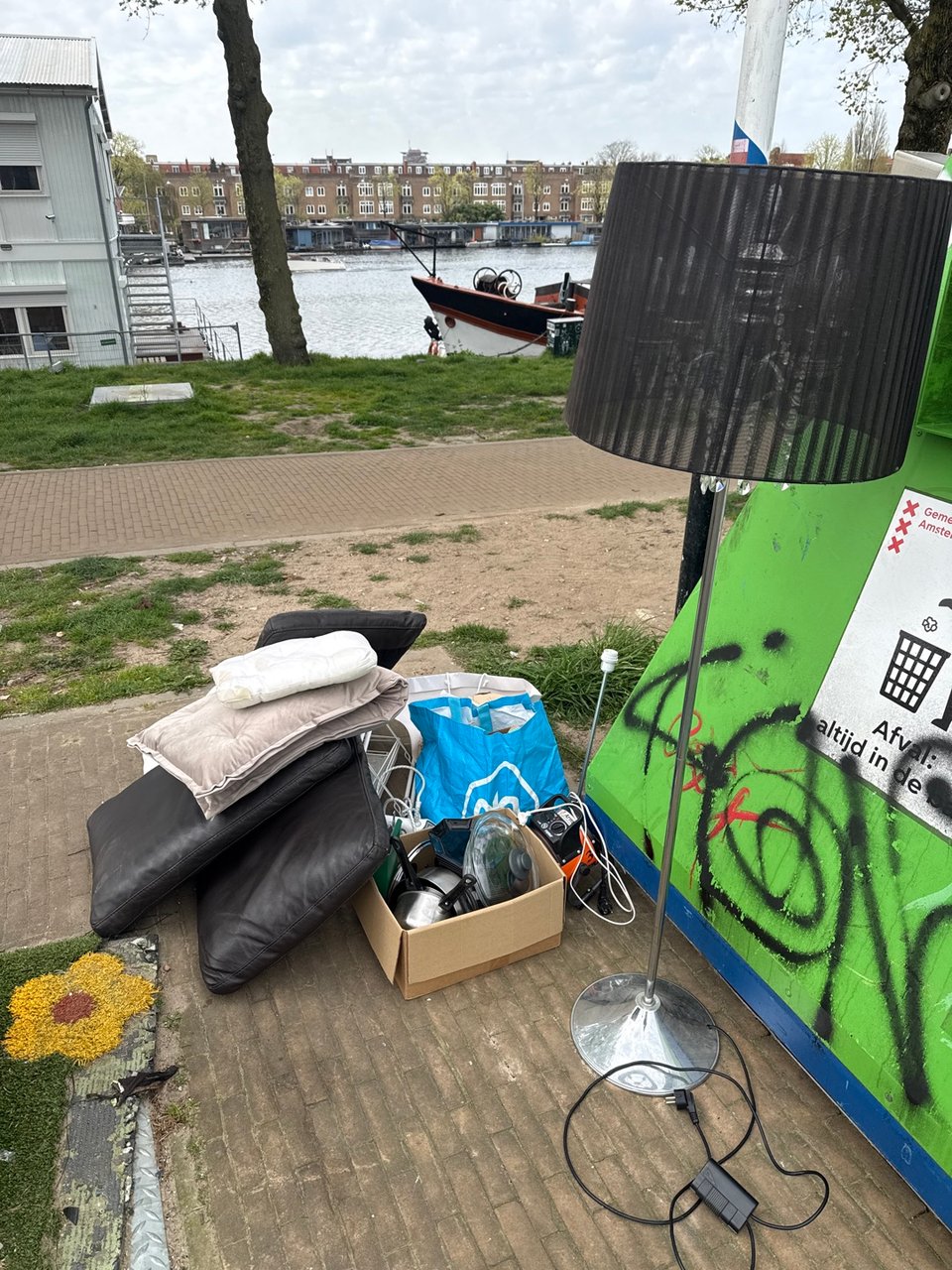 Lamp, pots pans, glasses, iron, cushions, everything works