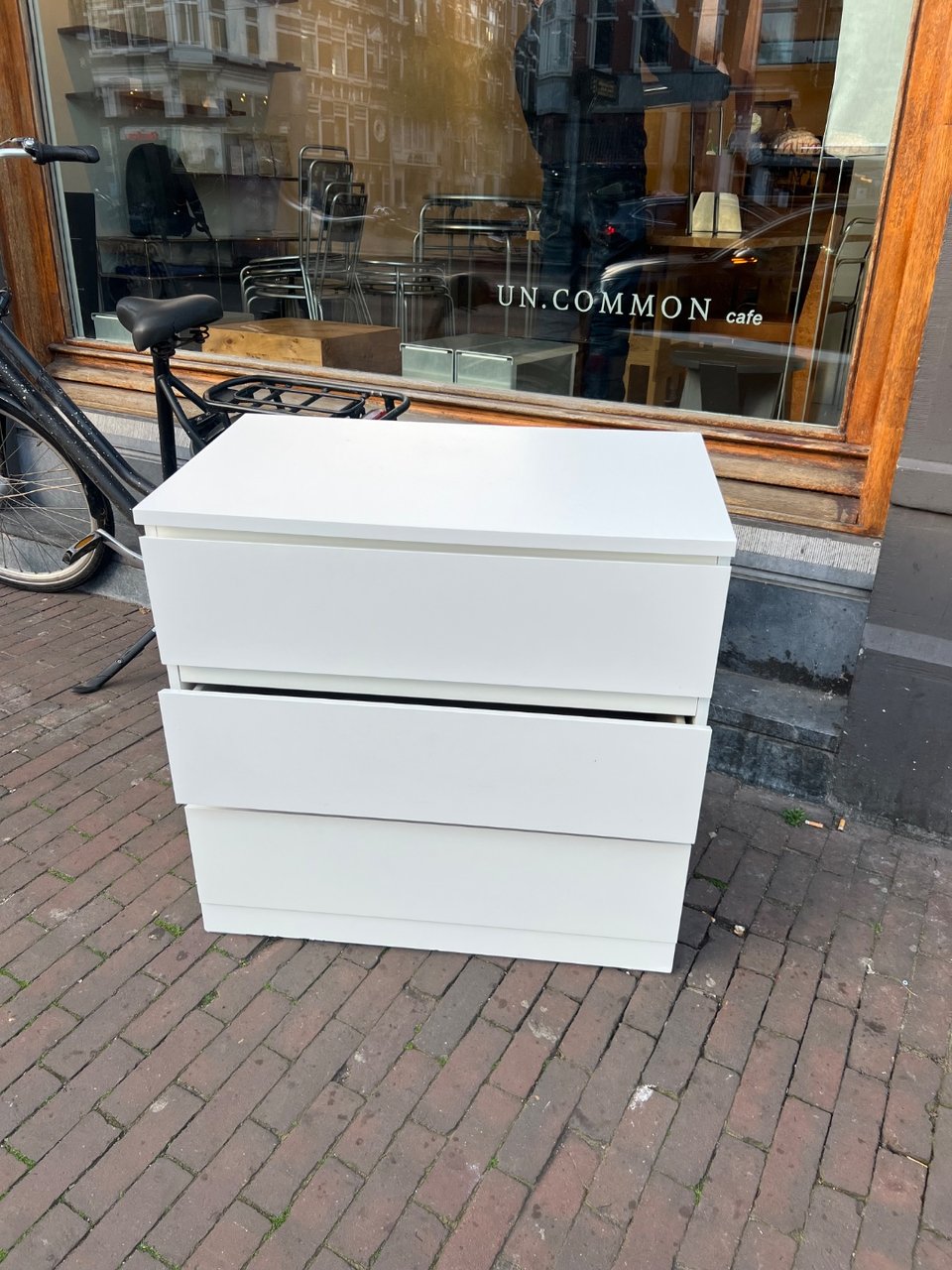 Mooie IKEA kast, zo goed als nieuw