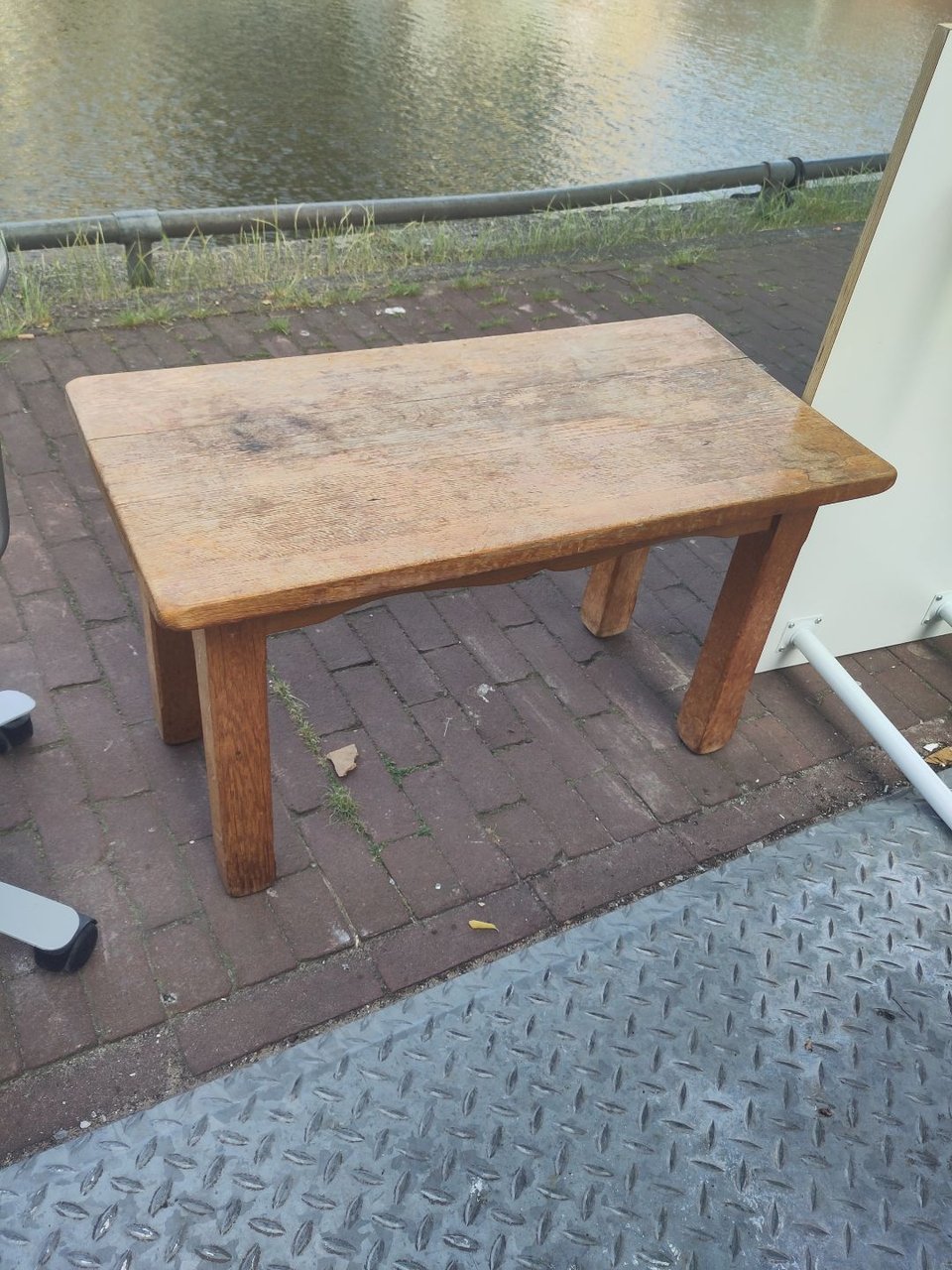 bijzettafel