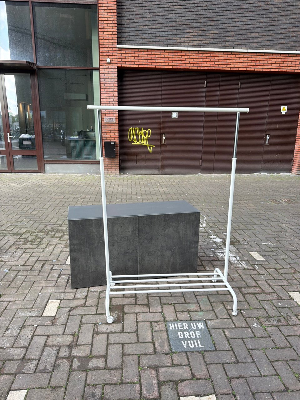 Rolling rack & IKEA Besta