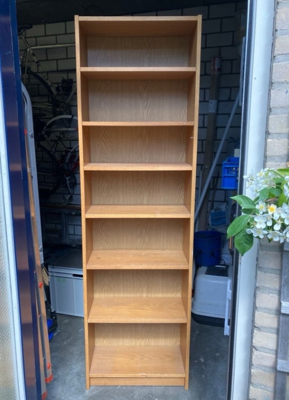 IKEA classic Billy 60b x220h x 28d