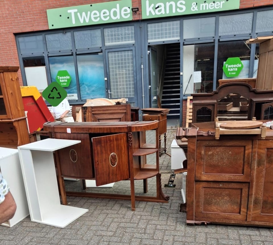 Er staat weer veel buiten bij Stichting Tweede Kans aan de Wenckebachweg 53 E. Kom het redden!💚
