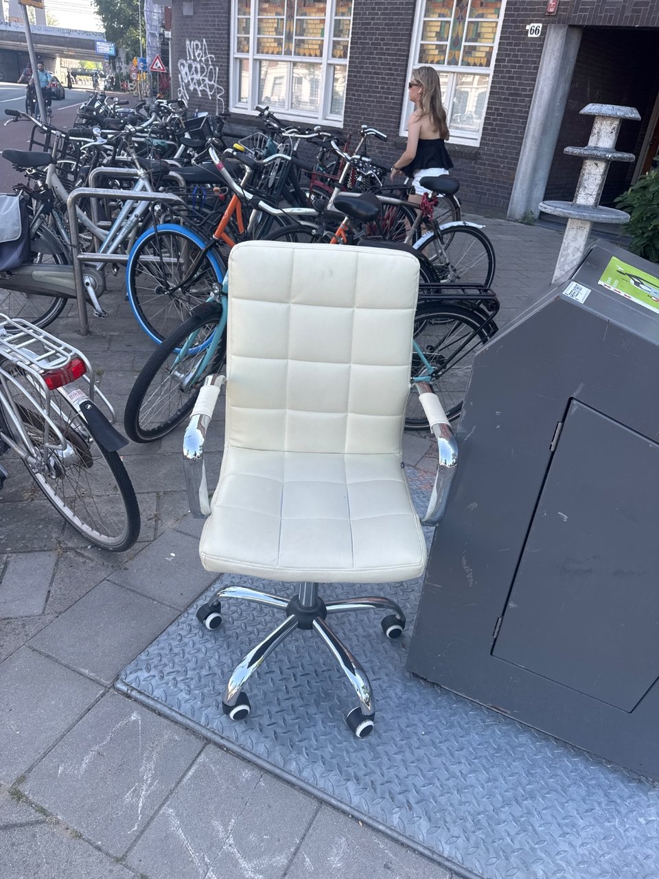 Desk chairs, in great condition’