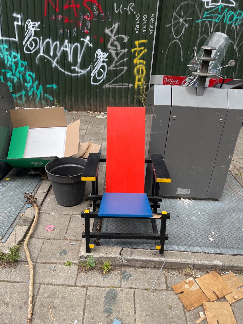 Rietveld replica chair