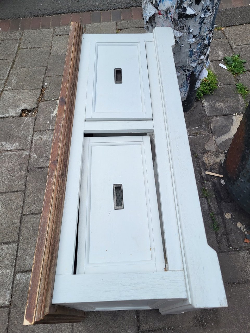 120 l x 70 d x 50 h