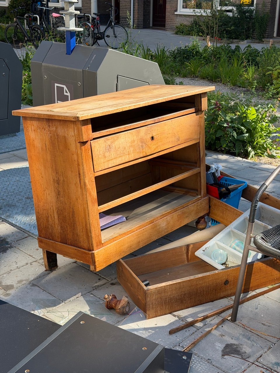 Wooden dresser