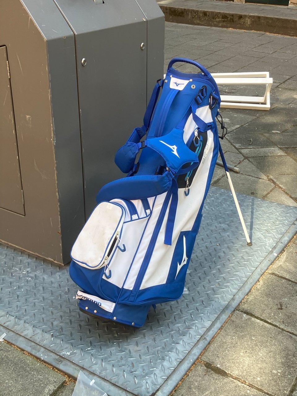 Golf bag