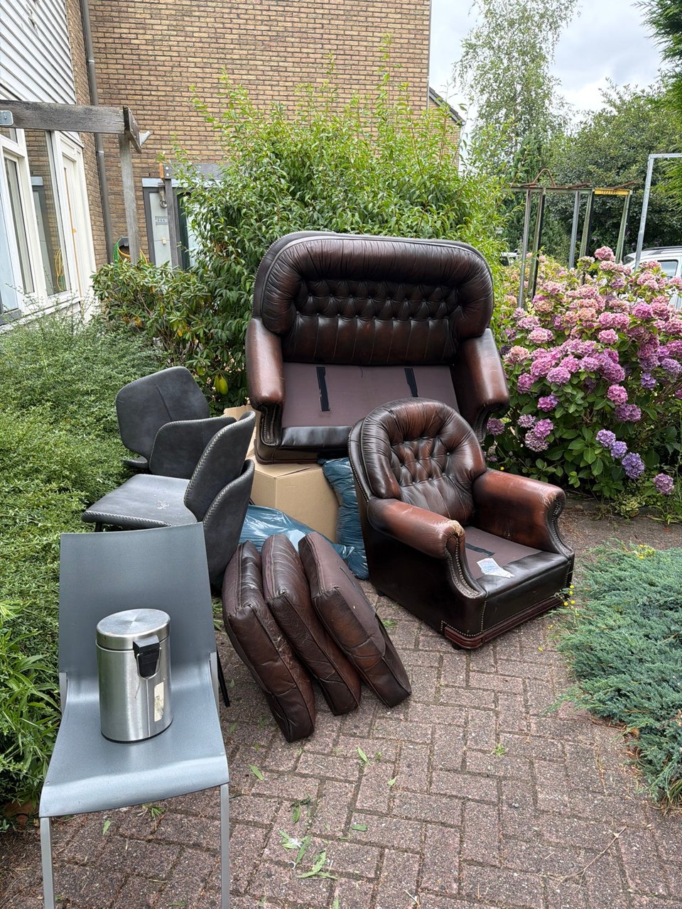 Bank, fauteuil en stoelen