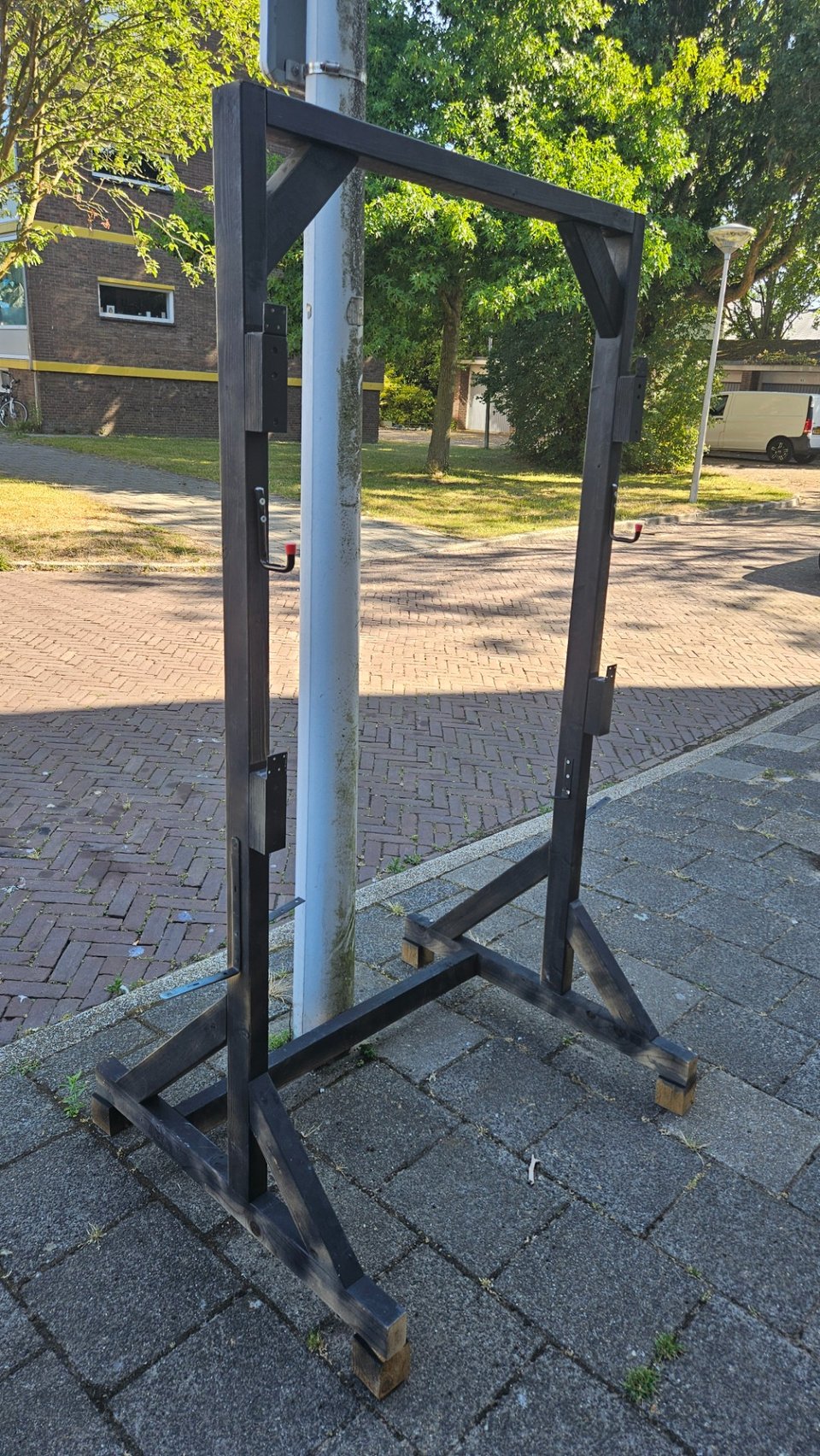 Wooden, homemade barbellstand