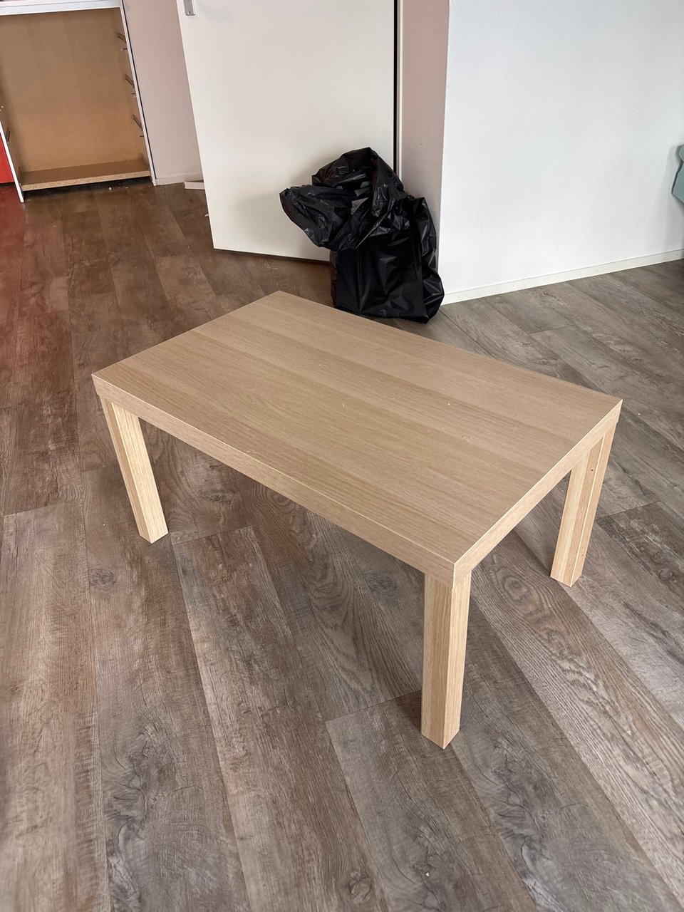 Free to pick up! 
Ikea coffee table 
IKEA wardrobe 
Desk chair 
Must disassemble yourself. 
Pick up on 19th floor, elevator present.