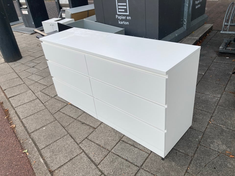 Cabinet in great condition