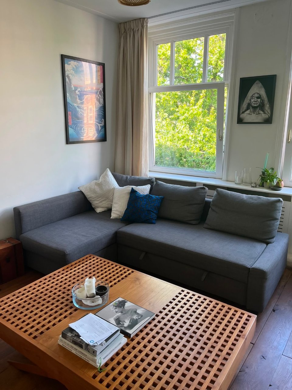 Ikea bank
Gratis af te halen (derde verdieping)
230 cm breed