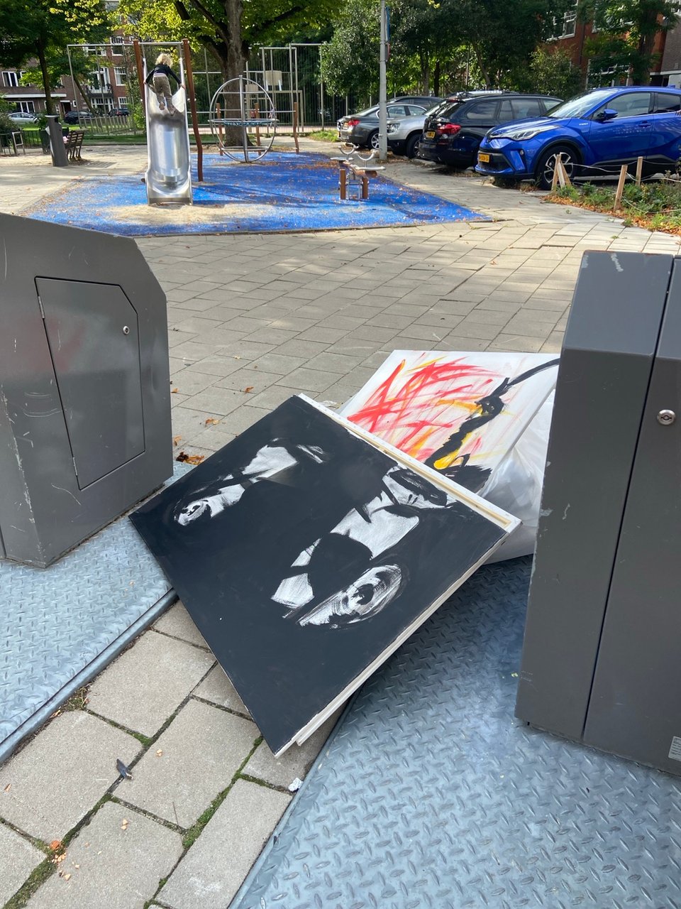4 big canvasses. That can easily be painted over.