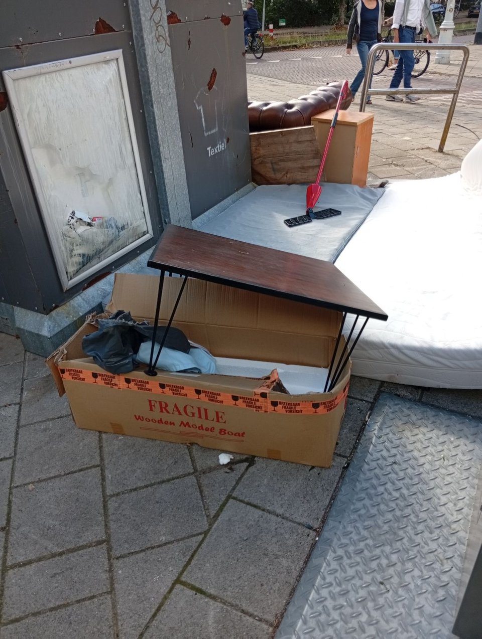 table (and some broken stuff)