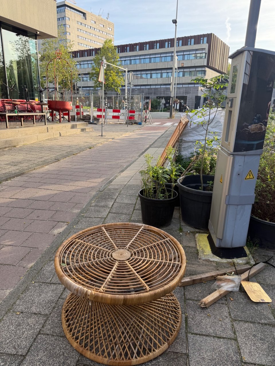 Rotan table