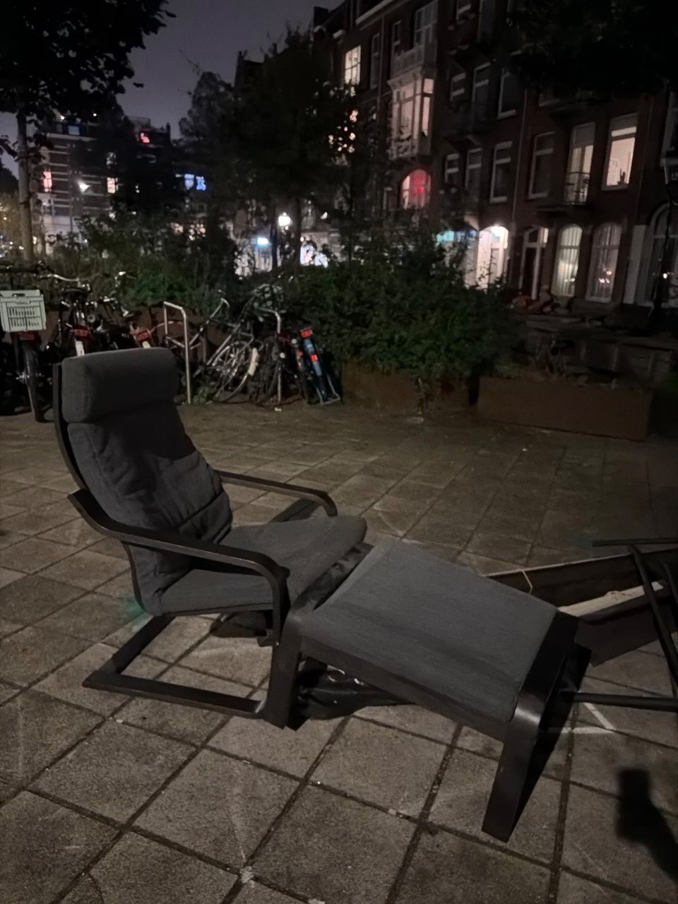 Niet gecheckt of het heel was maar zag er op het eerste gezicht nog goed uit