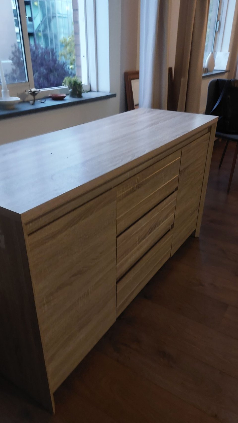 Big nice cabinet. Only some small things on the side that can probably be removed. We have yet no date to put out so reach out to get it!